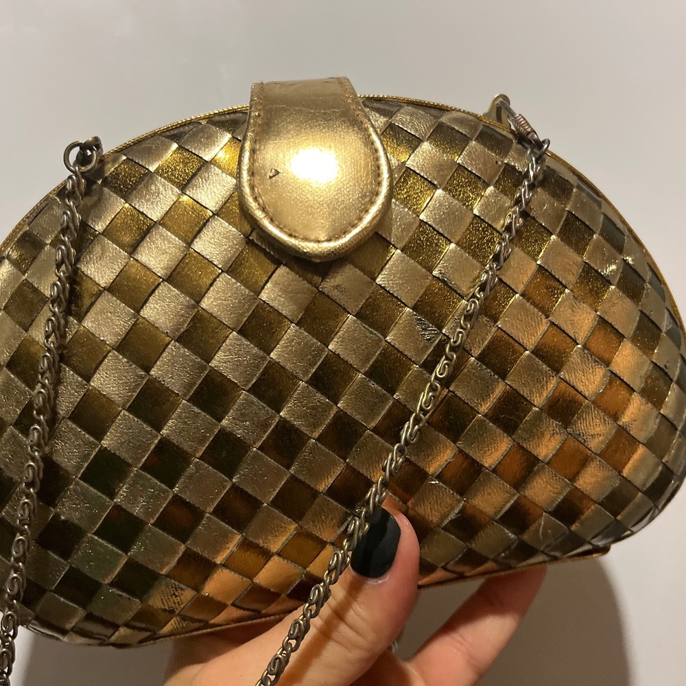 Vintage c1950s gold leather braided clutch